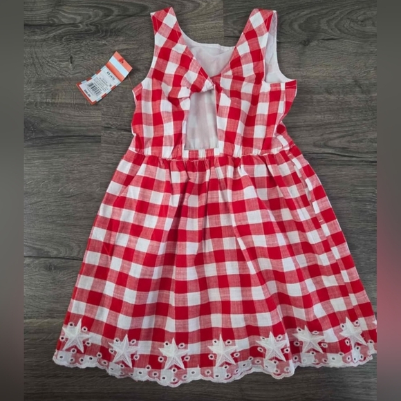 Girls red + white gingham dress size 4/5 NWT - Picture 3 of 3